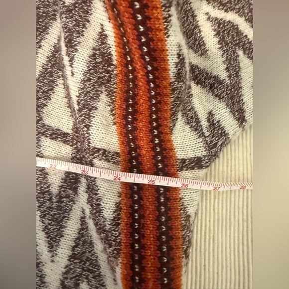 Shrinking Violet Zigzag Hooded Poncho - Brown, Cream, and Orange L - Picture 6 of 7